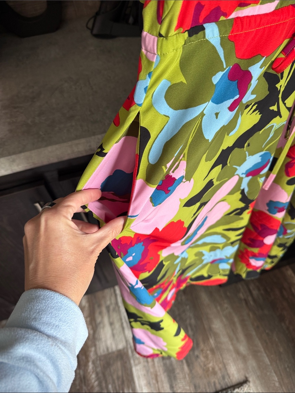 52SEVEN Retro Olive Multicolor Floral Midi Dress with Tie Waist - Picture 5 of 5